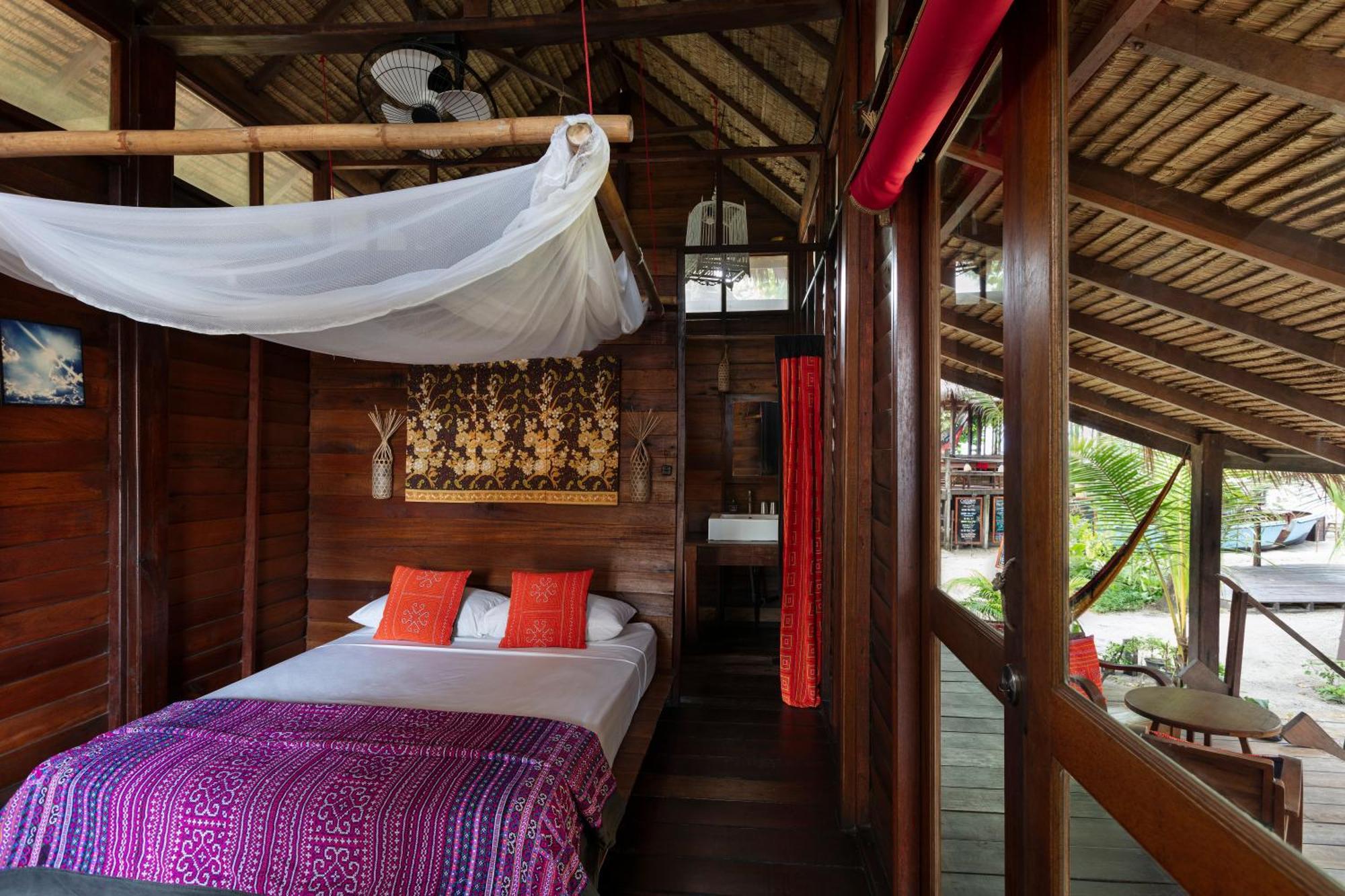 Castaway Resort Koh Lipe Esterno foto