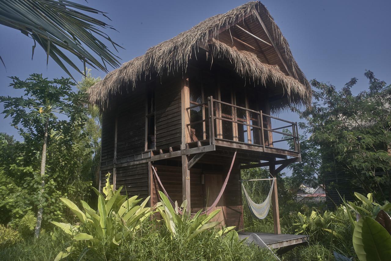 Castaway Resort Koh Lipe Esterno foto